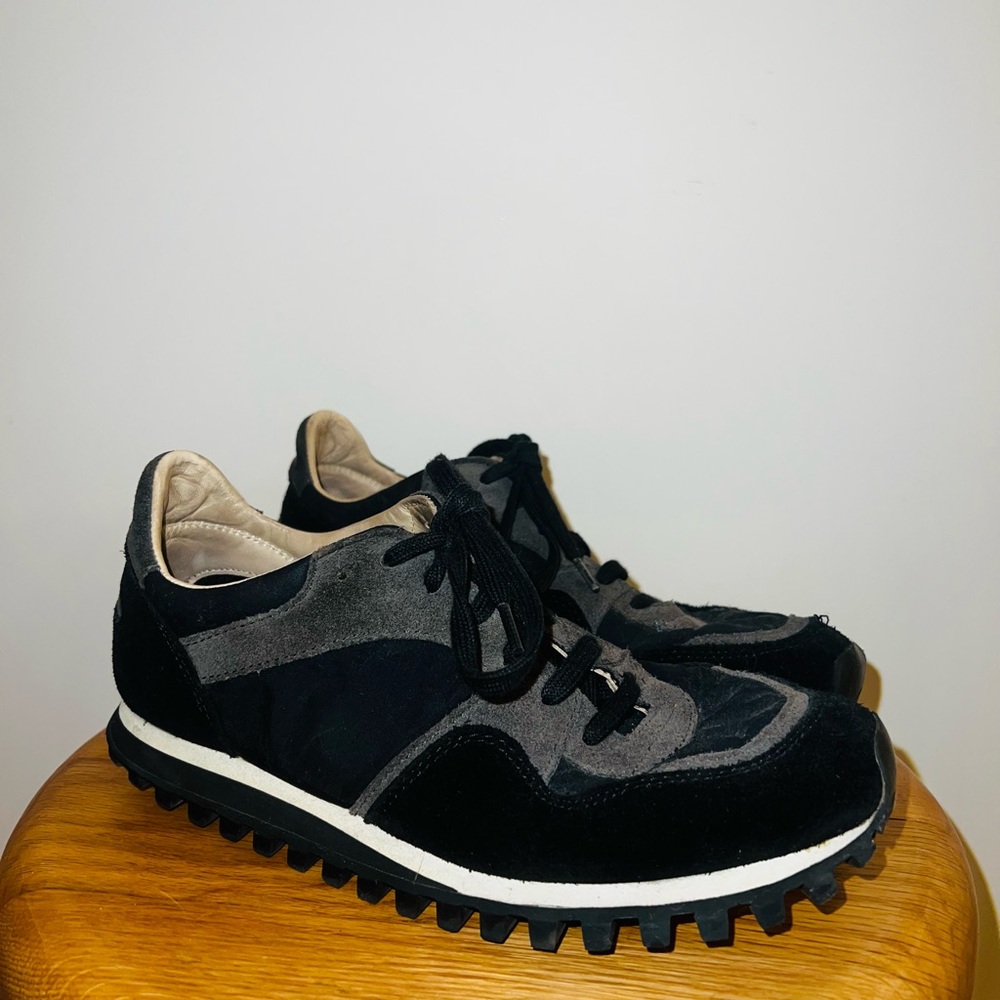 Spalwart Black and Gray Sneakers